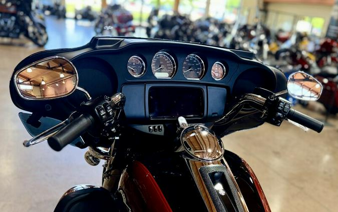 2024 FLHTCUTG - Tri-Glide Ultra Limited