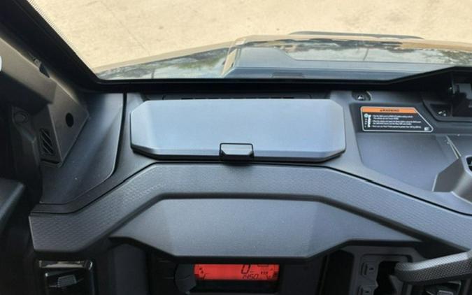 2026 Can-Am Defender XT CAB HD11