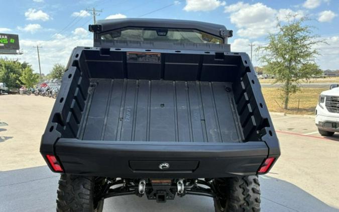 2026 Can-Am Defender XT CAB HD11