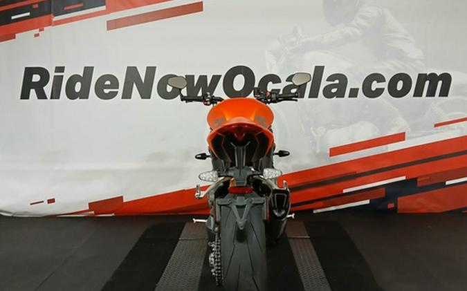 2023 Triumph Speed Triple 1200 RS Matte Baja Orange