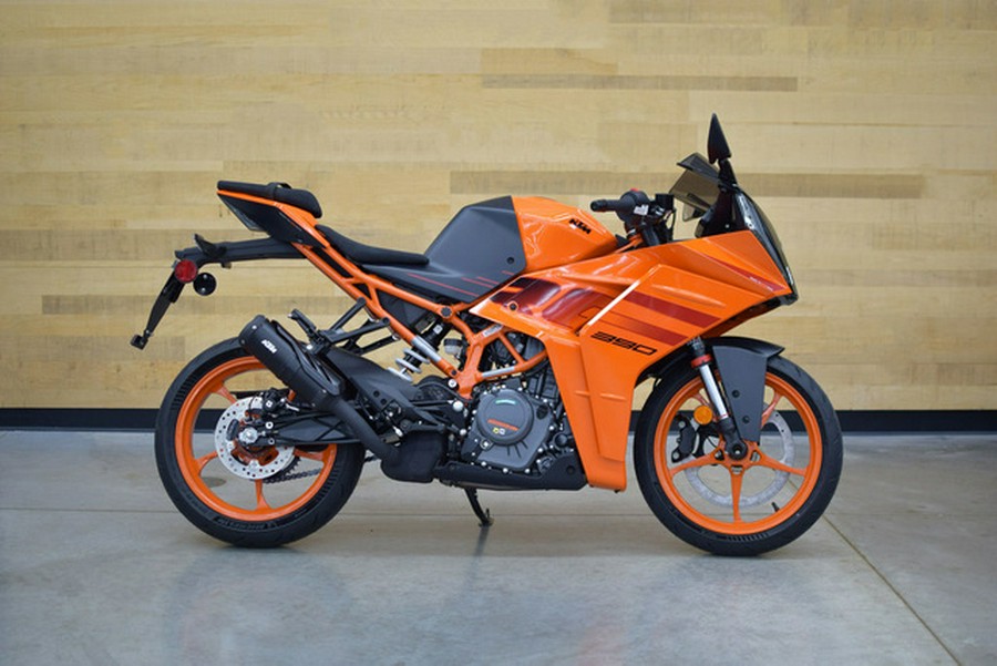 2024 KTM RC 390