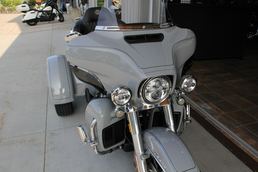 2024 Harley-Davidson Tri Glide Ultra Billiard Gray