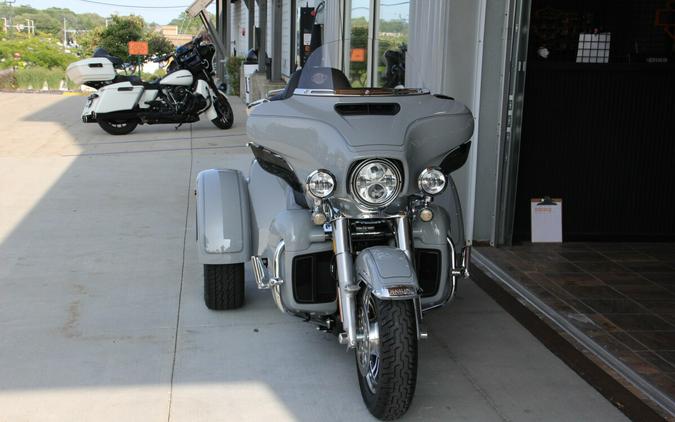 2024 Harley-Davidson Tri Glide Ultra Billiard Gray