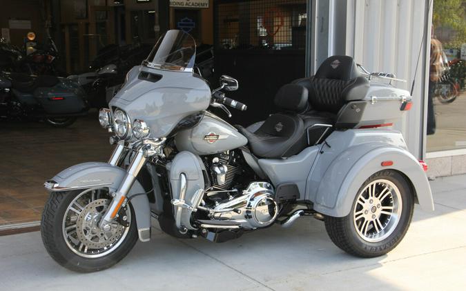 2024 Harley-Davidson Tri Glide Ultra Billiard Gray