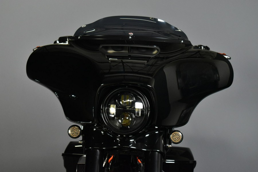 2021 Harley-Davidson Street Glide Special Vivid Black - Black Finish