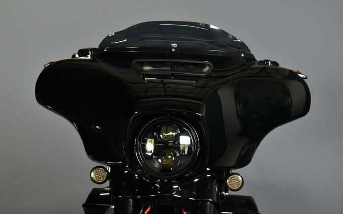 2021 Harley-Davidson Street Glide Special Vivid Black - Black Finish