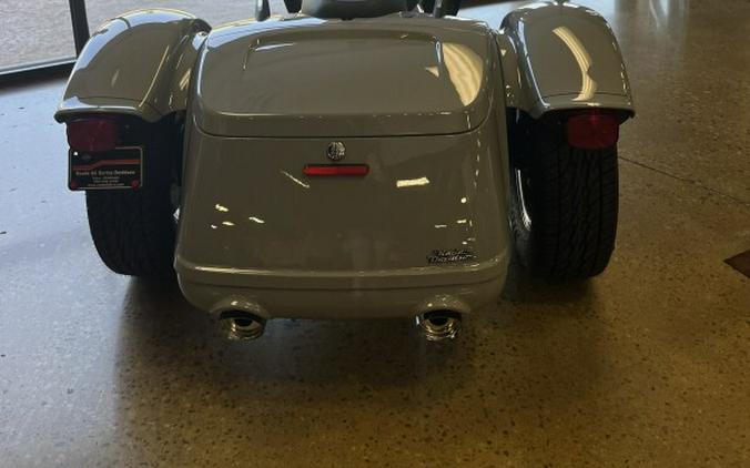 2024 Harley Davidson Tri Glide Ultra Billiard Gray W/Pinstripe