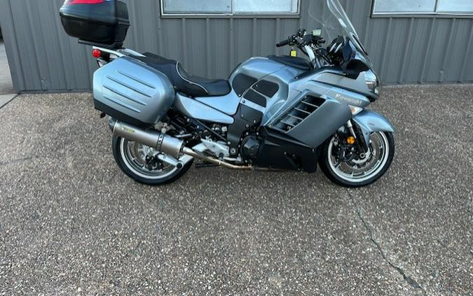 2008 Kawasaki Concours™ 14 ABS SILVER WITH SARGENT SEAT, TWO BROTHERS EXHAUST, TANK PADS, REAR RACK AND REAR TRUNK