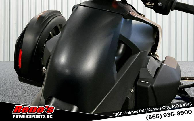 2023 Can-Am Ryker Rotax® 900 ACE™ - Classic Series