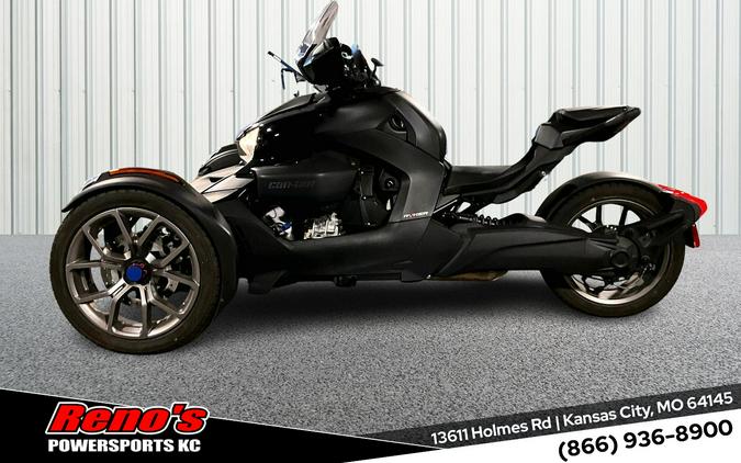 2023 Can-Am Ryker Rotax® 900 ACE™ - Classic Series