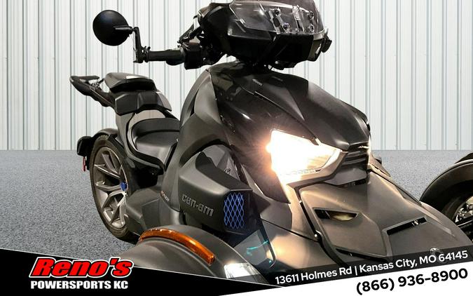2023 Can-Am Ryker Rotax® 900 ACE™ - Classic Series