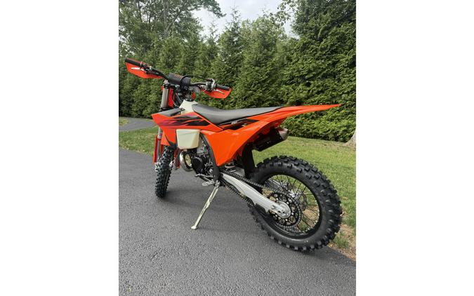 2027 250 XC - KTM