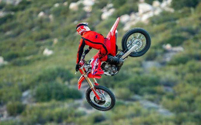 2023 Honda CRF450R Review [Glen Helen Raceway Track Test]