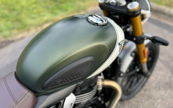 2024 Triumph Scrambler 400 X Matte Khaki Green / Fusion White