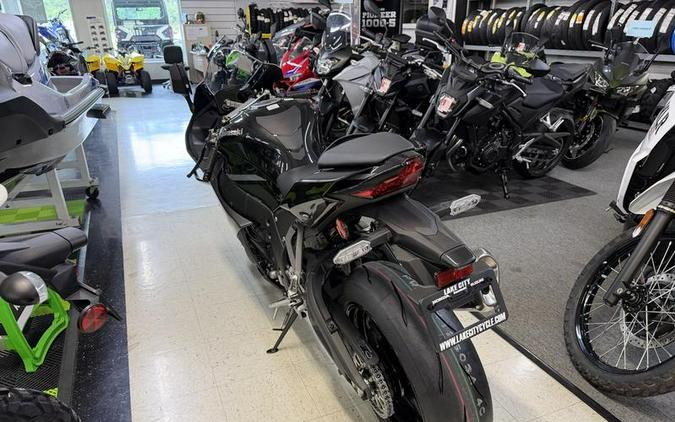 2026 Kawasaki Ninja® ZX™-10R