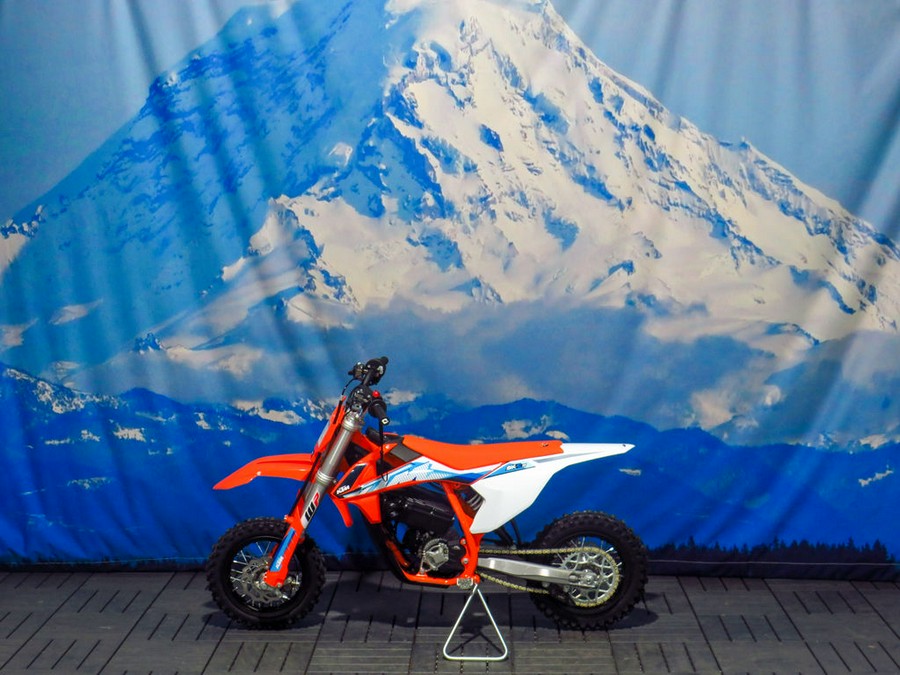 2024 KTM SX-E 3