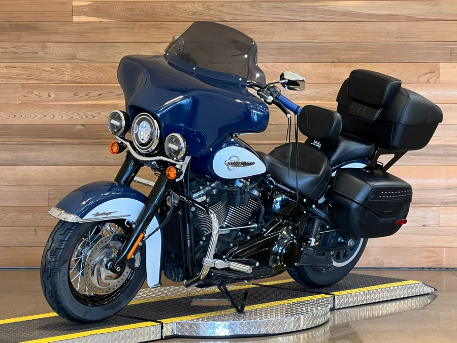 2019 Harley-Davidson Heritage Classic 107