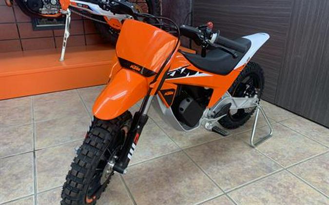 2024 KTM SX-E 2