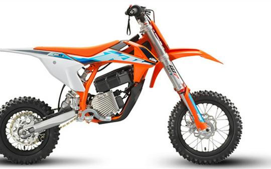 2024 KTM SX-E 5