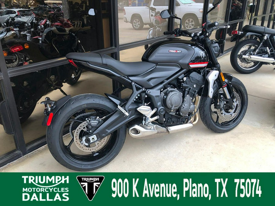 2025 Triumph Trident 660 Jet Black
