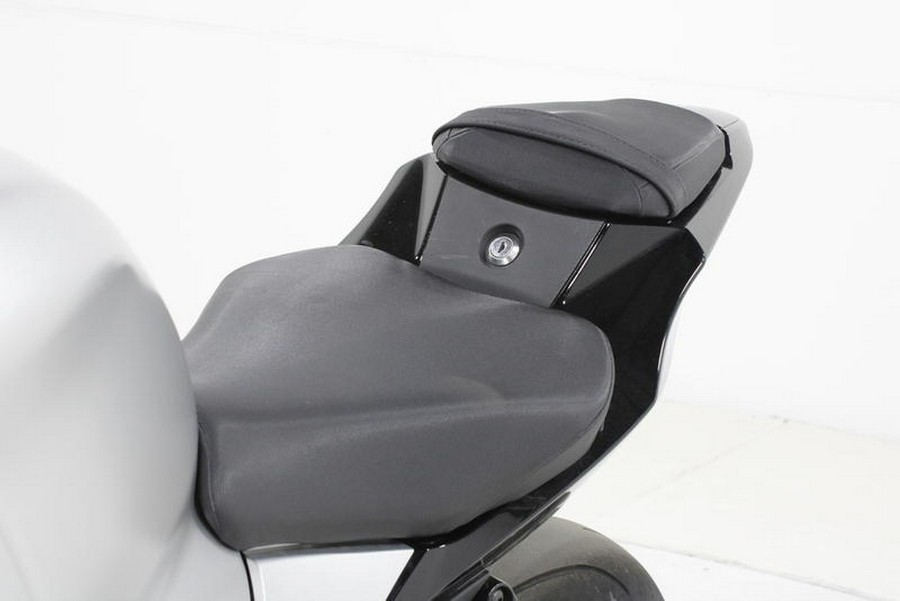 2025 Suzuki GSX-R1000