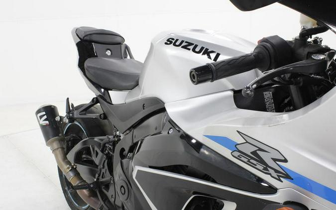 2025 Suzuki GSX-R1000
