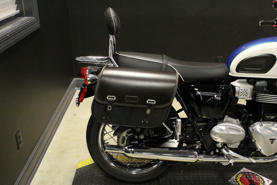 2019 Triumph Bonneville T100 Fusion White and Aegean Blue