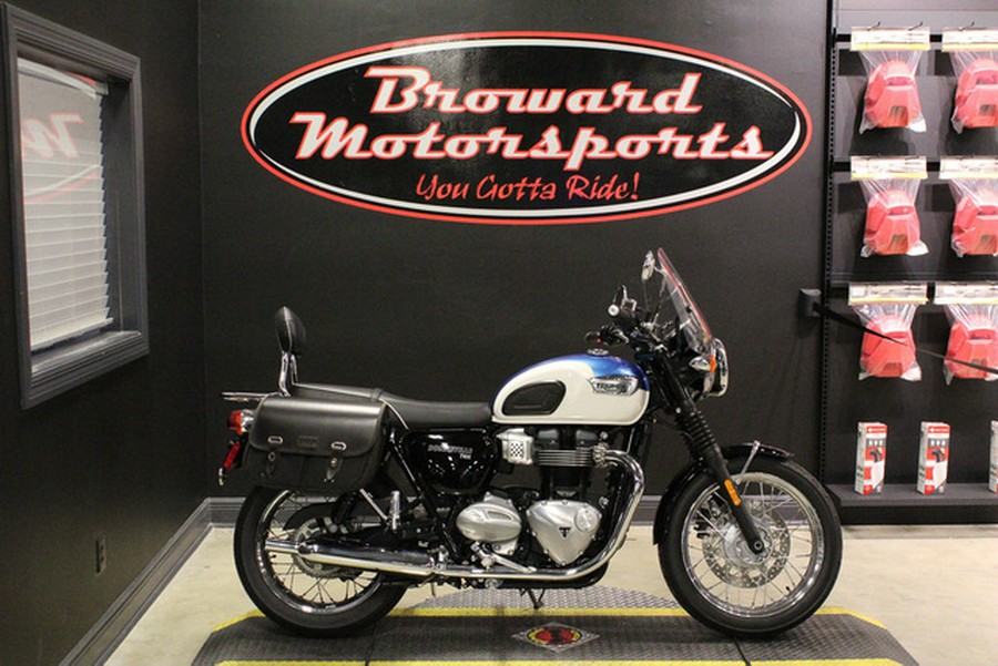 2019 Triumph Bonneville T100 Fusion White and Aegean Blue