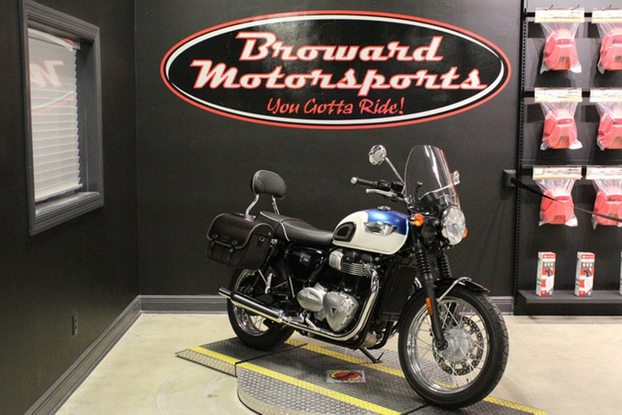 2019 Triumph Bonneville T100 Fusion White and Aegean Blue
