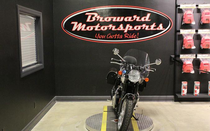 2019 Triumph Bonneville T100