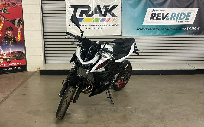 2026 Kawasaki Z500 SE ABS