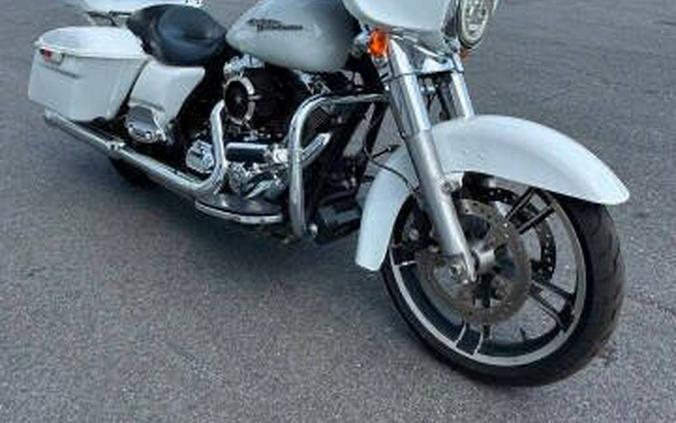 2016 Harley-Davidson Street Glide FLHX