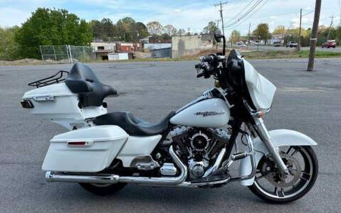 2016 Harley-Davidson Street Glide FLHX