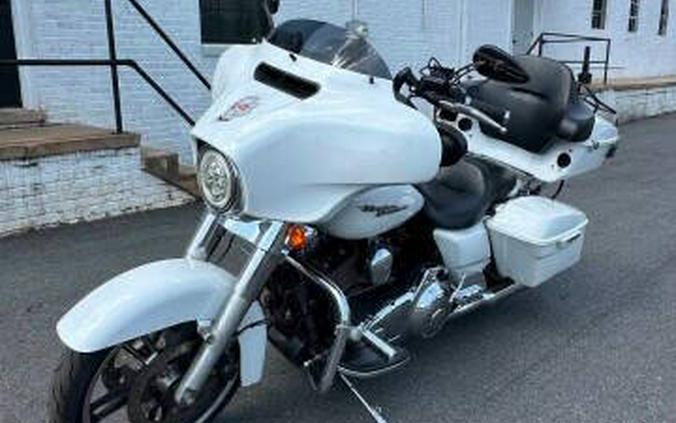 2016 Harley-Davidson Street Glide FLHX