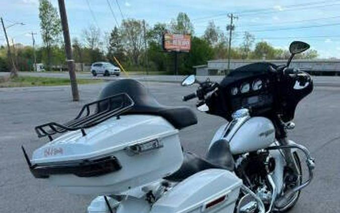 2016 Harley-Davidson Street Glide FLHX