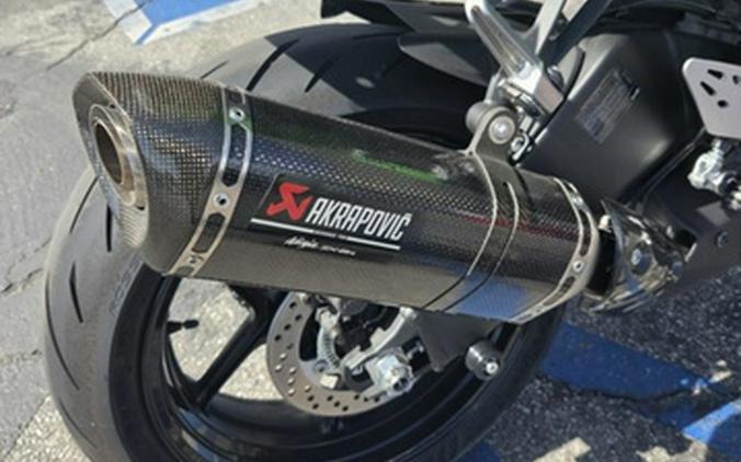 2025 Kawasaki Ninja ZX-6R ABS KRT Edition