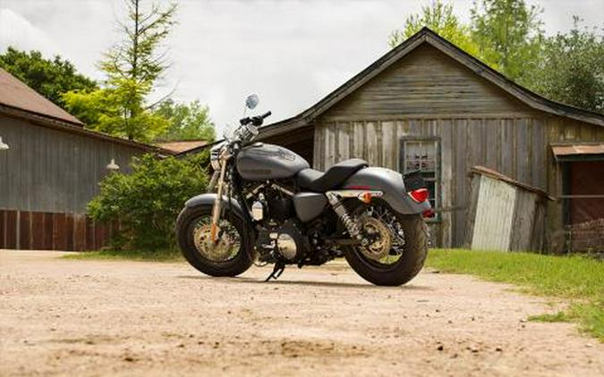 2016 Harley-Davidson 1200 Custom