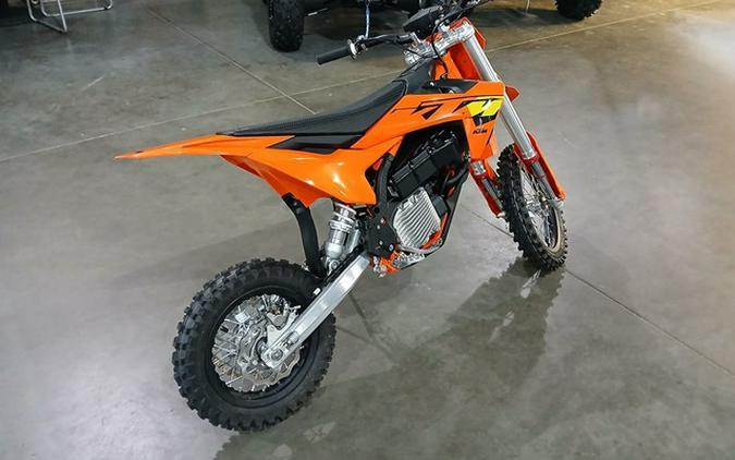 2027 KTM SX E 5