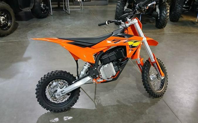 2027 KTM SX E 5