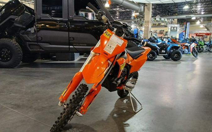 2027 KTM SX E 5