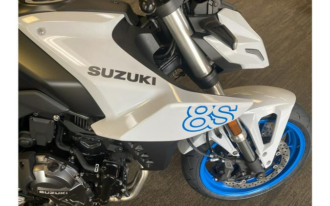 2023 Suzuki GSX800RQM3