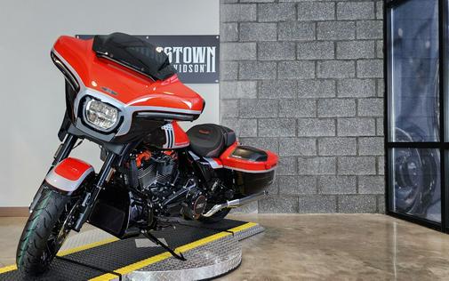 2024 Harley-Davidson® CVO™ Street Glide® FLHXSE