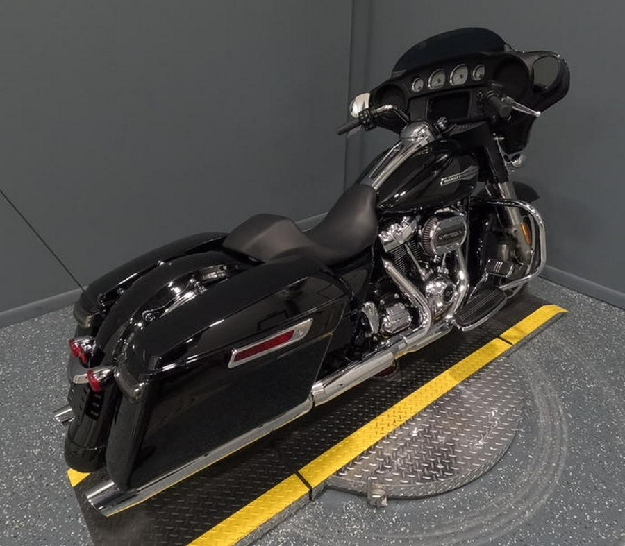 2021 Harley-Davidson® FLHX - Street Glide®