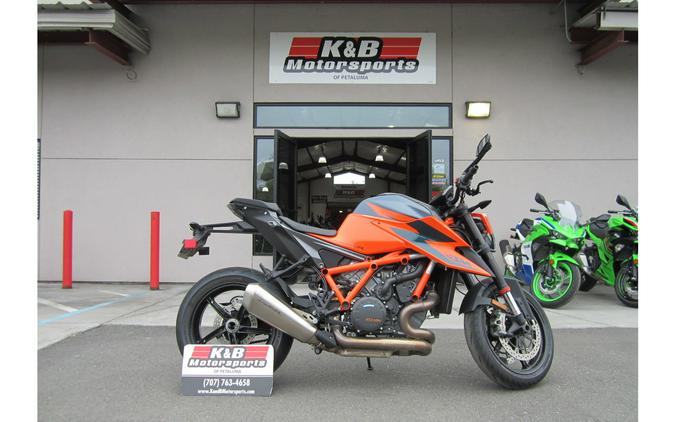 2020 KTM 1290 SUPER DUKE R