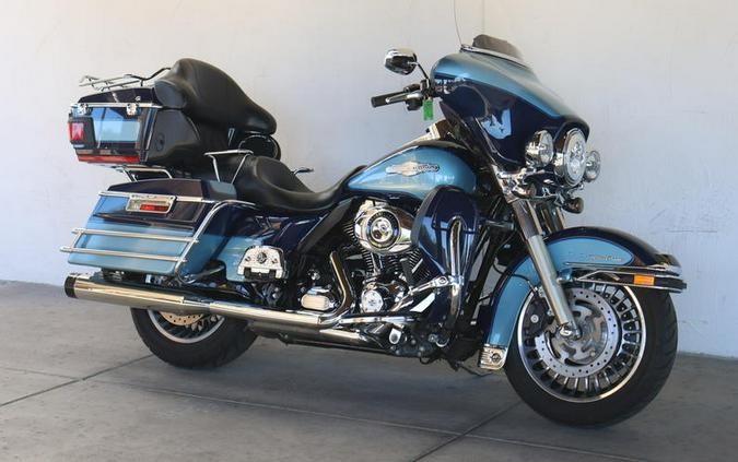 2013 Harley-Davidson® FLHTCU - Electra Glide® Ultra Classic®