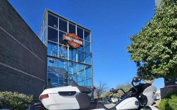 2026 Harley-Davidson® FLTRXL - Road Glide® Limited