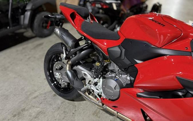 2026 Ducati Panigale V2