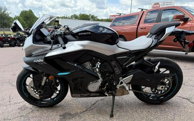 2026 CFMOTO CFMOTO 675 SS