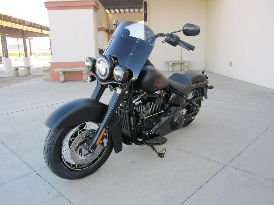 2026 Harley-Davidson Deadwood BLACK DENIM