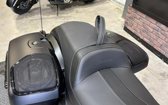 2025 Indian Motorcycle® Chieftain® Dark Horse® w/PowerBand Audio Black Smoke